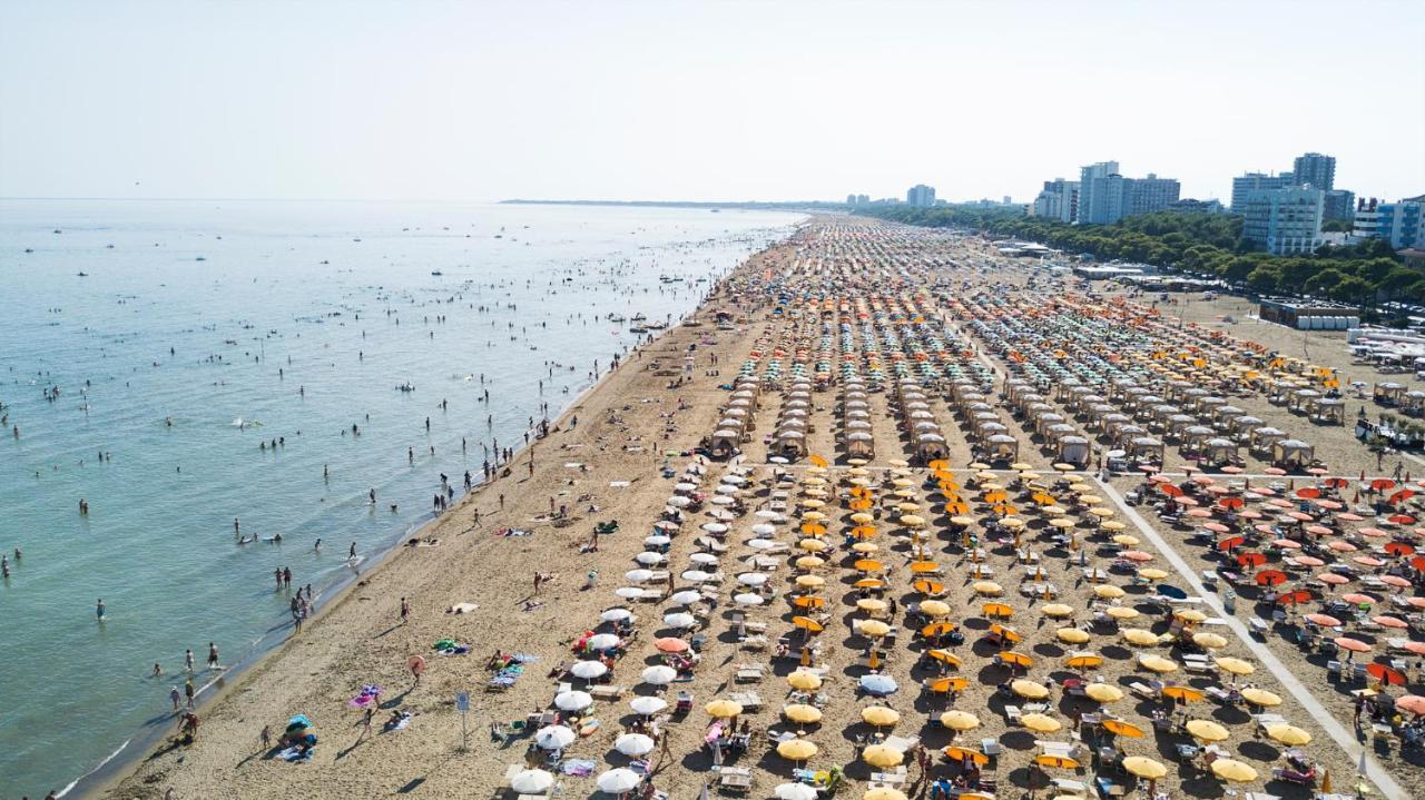 Villaggio Giove Lignano Sabbiadoro Extérieur photo